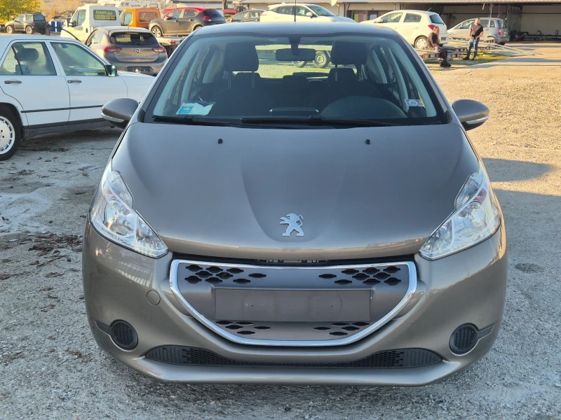 Peugeot 208 1.4HDI AVTOMAT, снимка 3 - Автомобили и джипове - 52816018