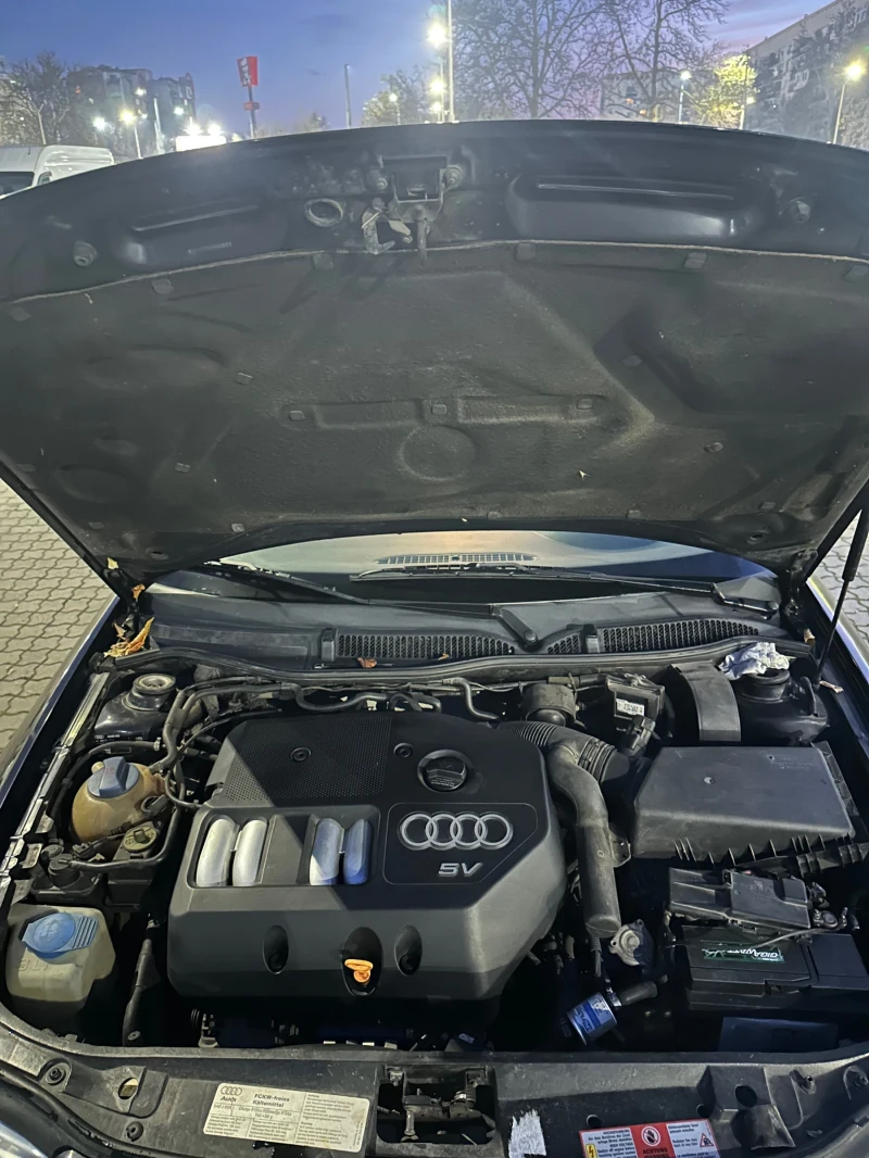 Audi A3 1.8, снимка 9 - Автомобили и джипове - 52896461