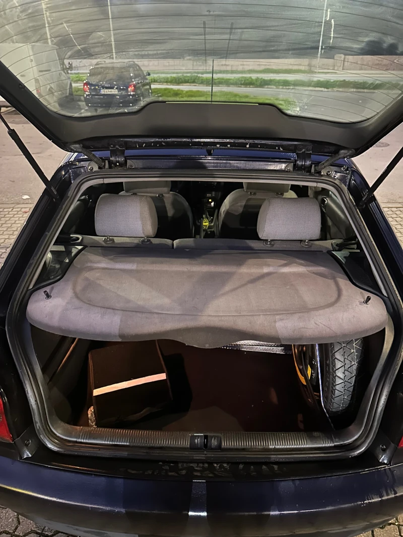 Audi A3 1.8, снимка 10 - Автомобили и джипове - 52896461