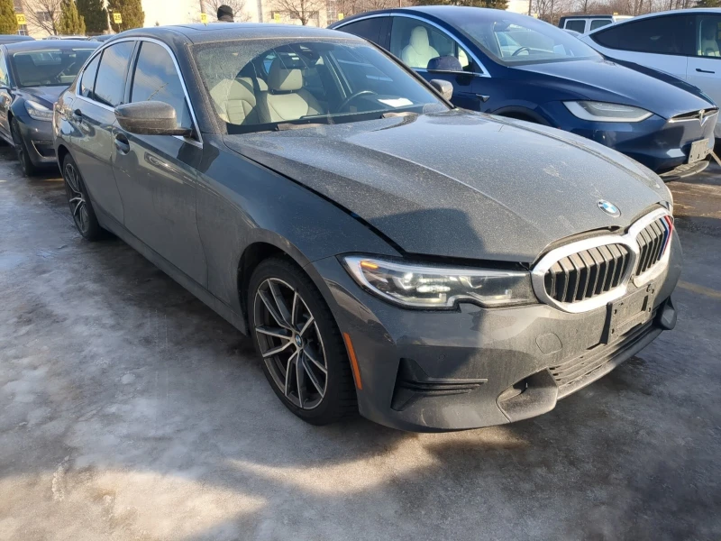 BMW 330 i xDrive* * CARFAX* * АВТОКРЕДИТ* * , снимка 2 - Автомобили и джипове - 53076761