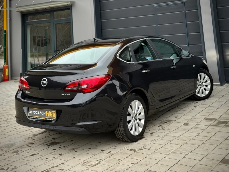 Opel Astra 1.7* LED* NAVI* Tempomat* , снимка 6 - Автомобили и джипове - 53417785
