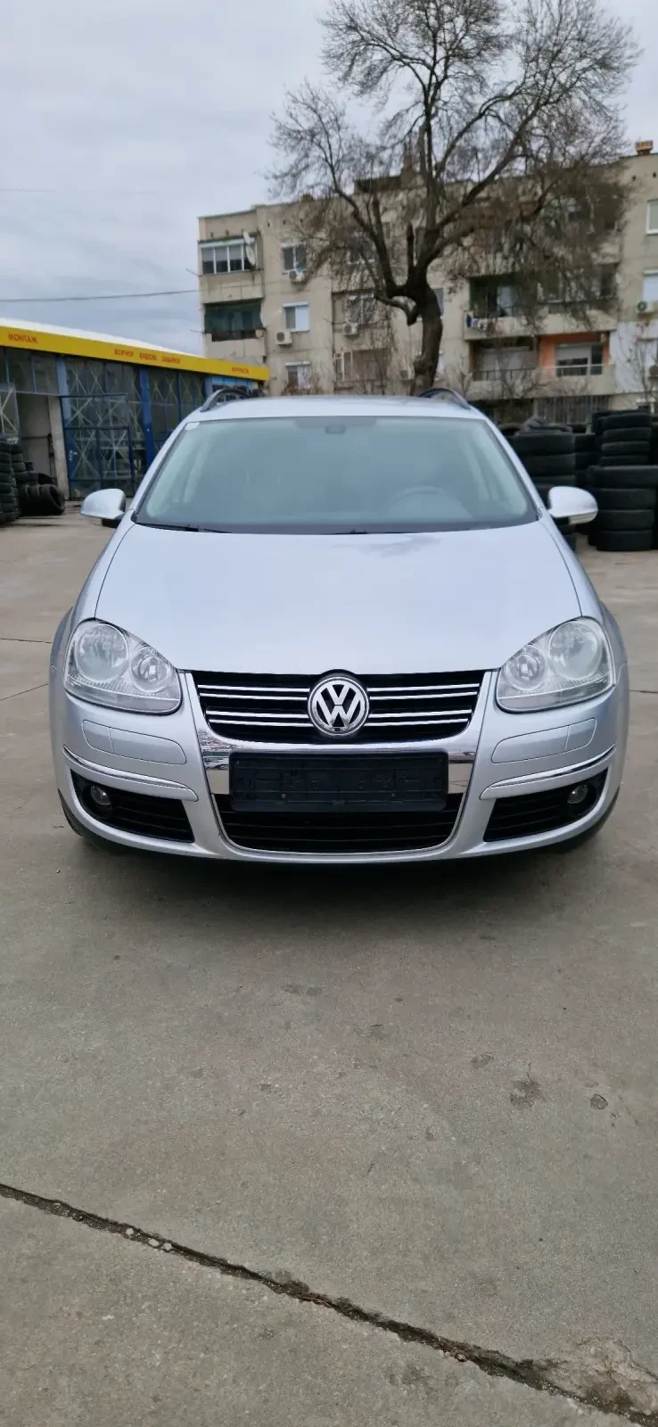 VW Golf Variant 1.9 TDI, 105к.с 4x4, снимка 2 - Автомобили и джипове - 48223456