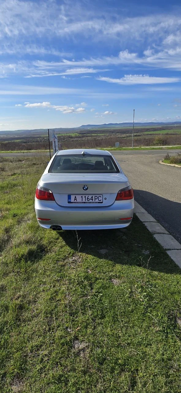 BMW 523 Седан - изображение 4