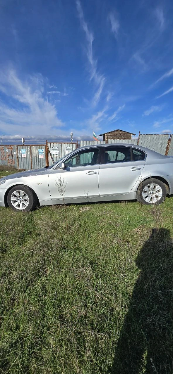 BMW 523 Седан - изображение 6