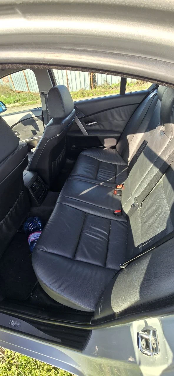 BMW 523 Седан, снимка 11 - Автомобили и джипове - 52698715