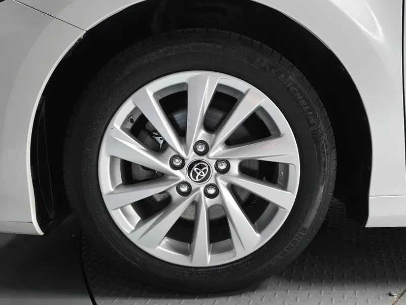 Toyota Camry 2.5 Le Hybrid | Mobile.bg � ����������� 5