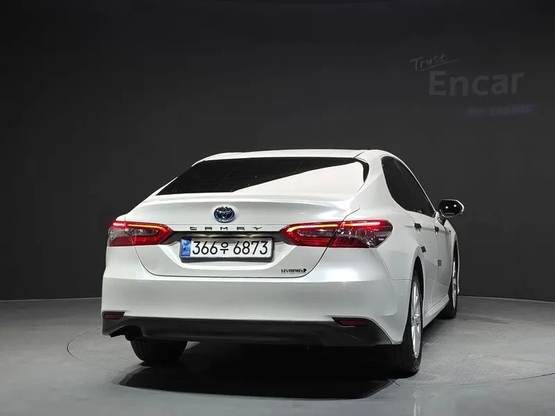 Toyota Camry 2.5 Le Hybrid | Mobile.bg � ����������� 4
