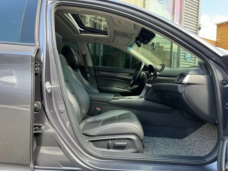 Honda Accord 10Th Generation 2.0 Hybrid Touring | Mobile.bg � ����������� 16