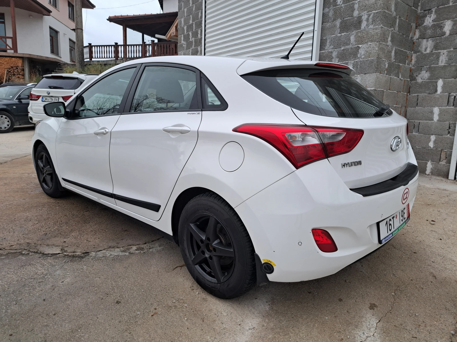 Hyundai I30 1.6i + ГАЗ /LPG/ 120к.с. - изображение 6