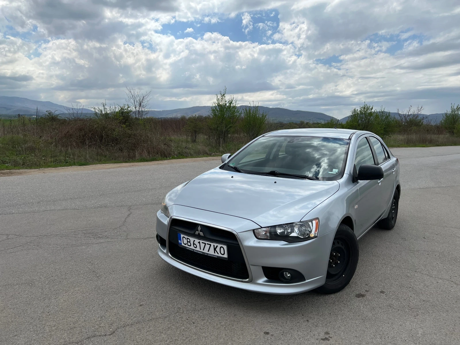 Mitsubishi Lancer Sportback 2, 0 DI-D Invite - изображение 2