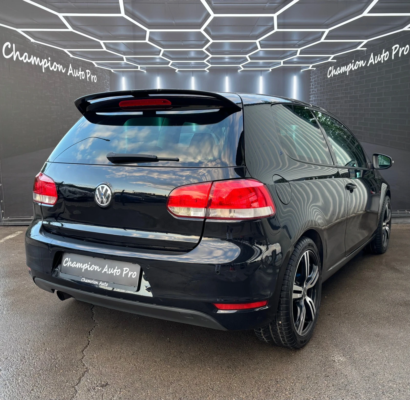 VW Golf 1.6 TDI - изображение 6