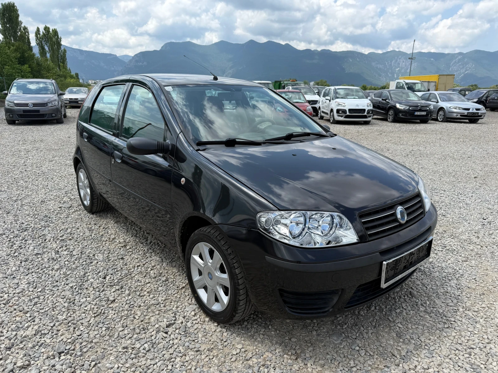 Fiat Punto 1.2i-60PS-КЛИМАТИК - изображение 3