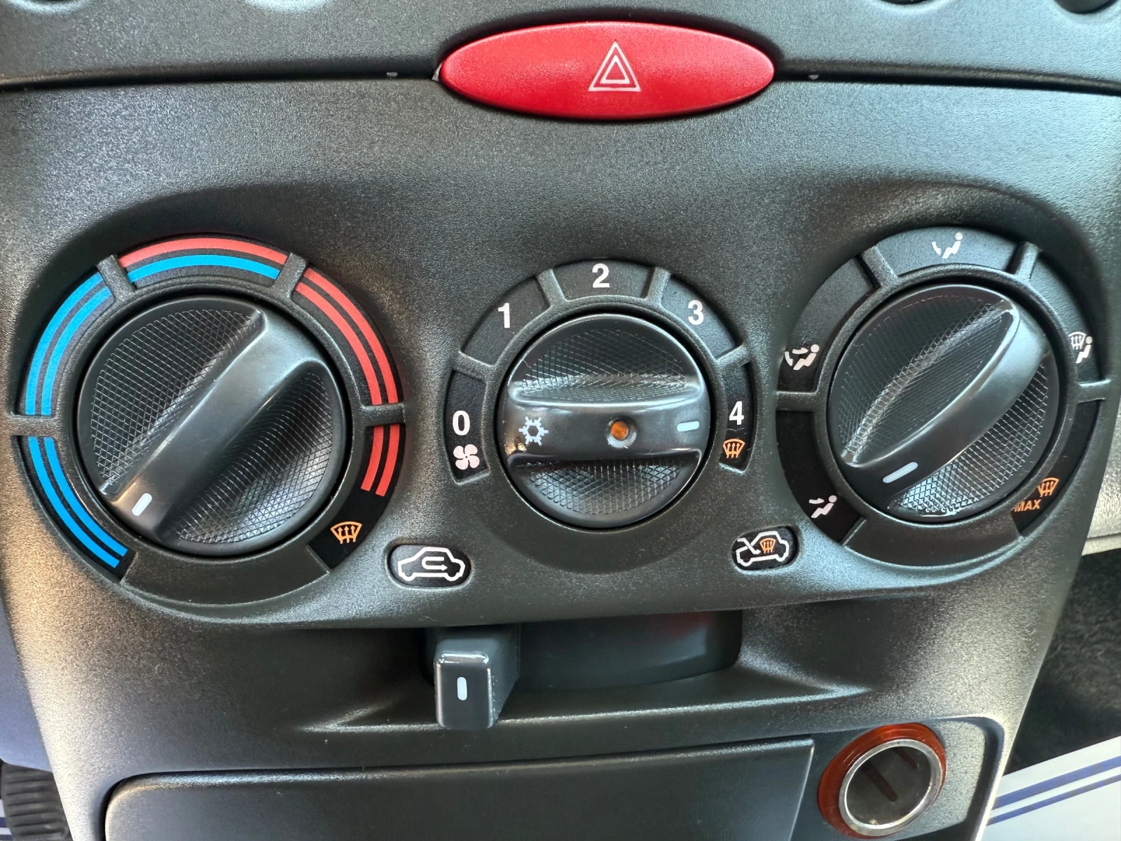 Fiat Punto 1.2i-60PS- | Mobile.bg   14