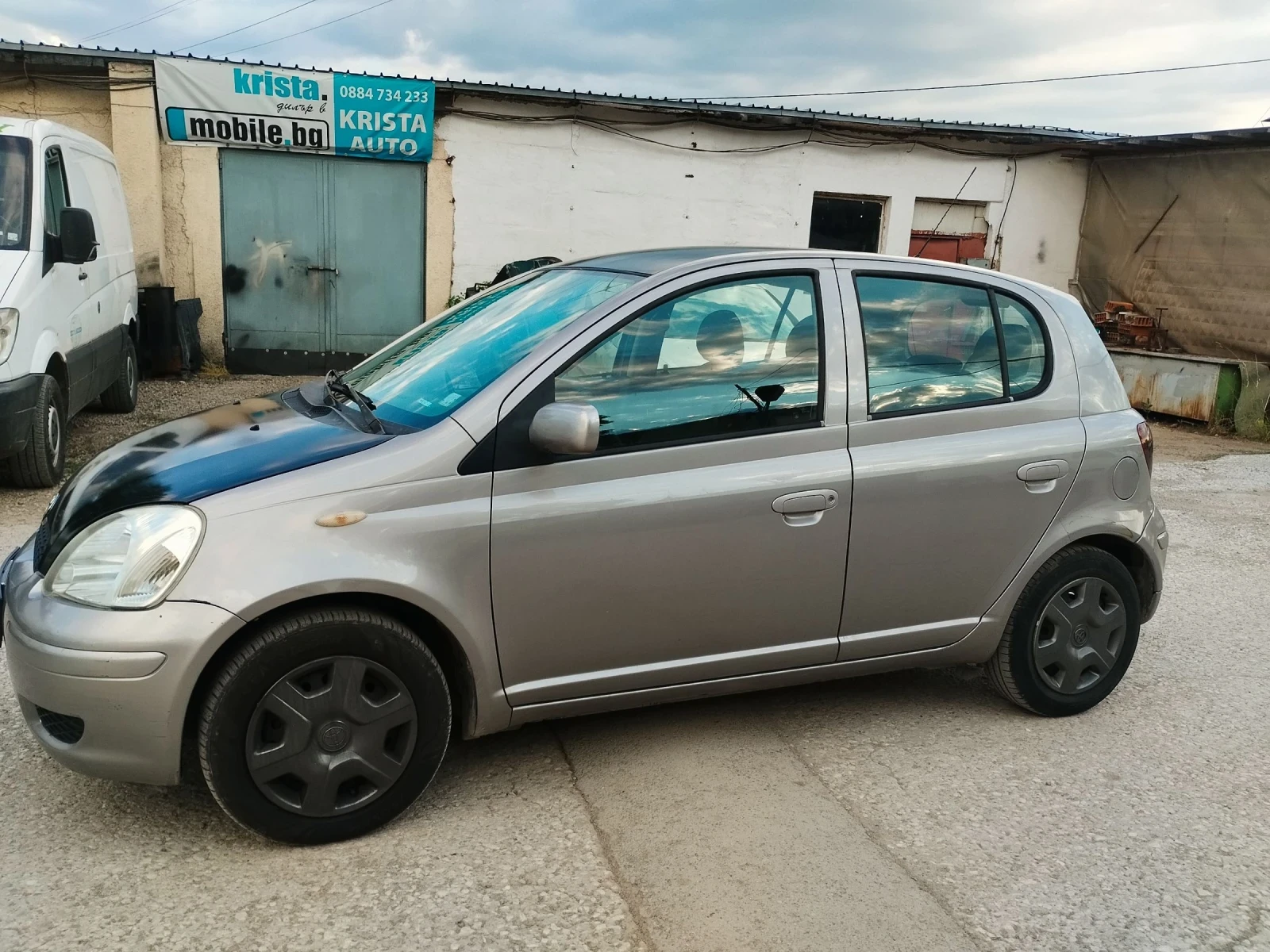 Toyota Yaris 1.4d4d 75kc - изображение 4