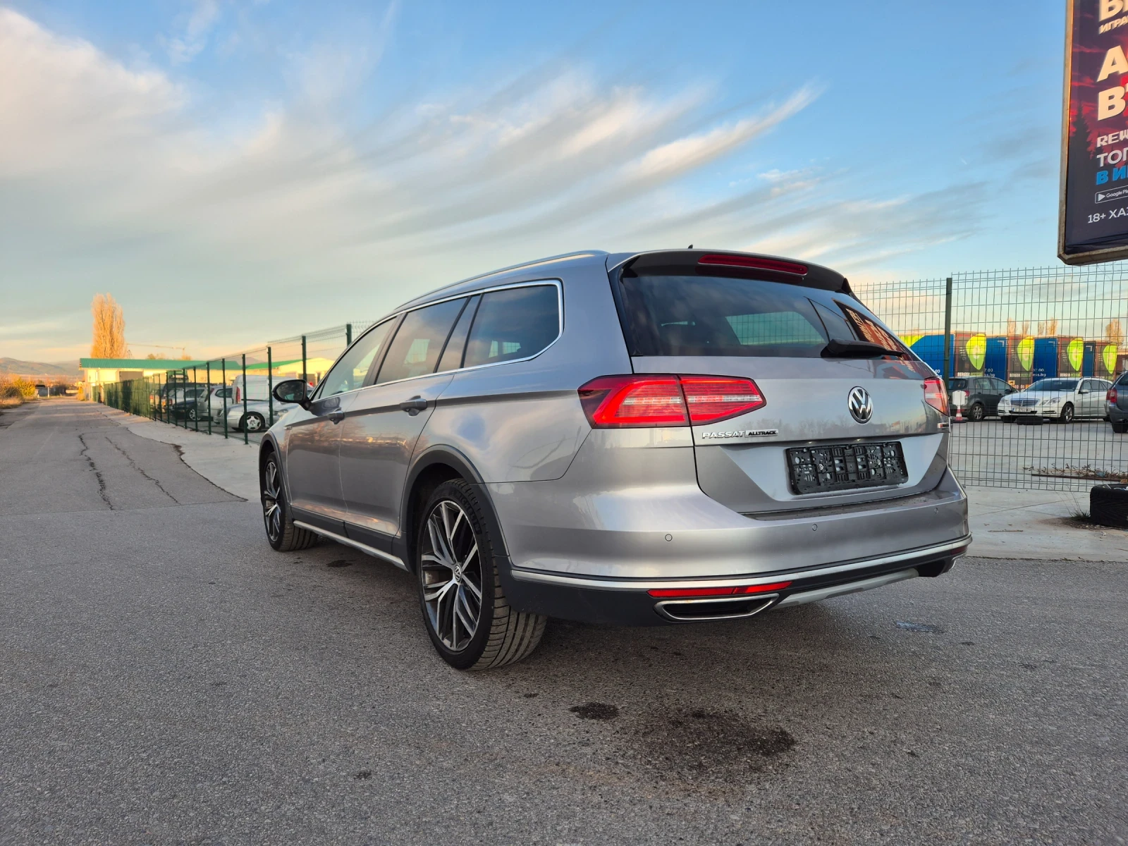 VW Passat ALLTRACK 2.0TDI-190k.4Motion - изображение 3
