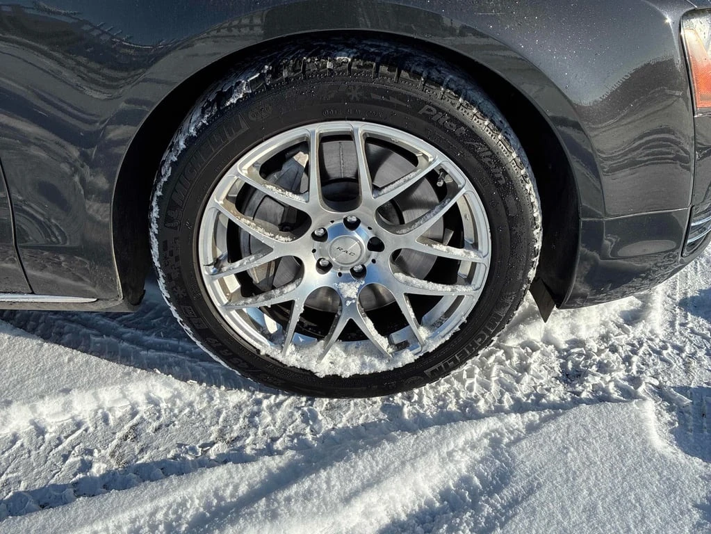 Audi A8 * 4dr Sdn * CARFAX * БЕЗ ПЪРВОНАЧАЛНА ВНОСКА - изображение 7