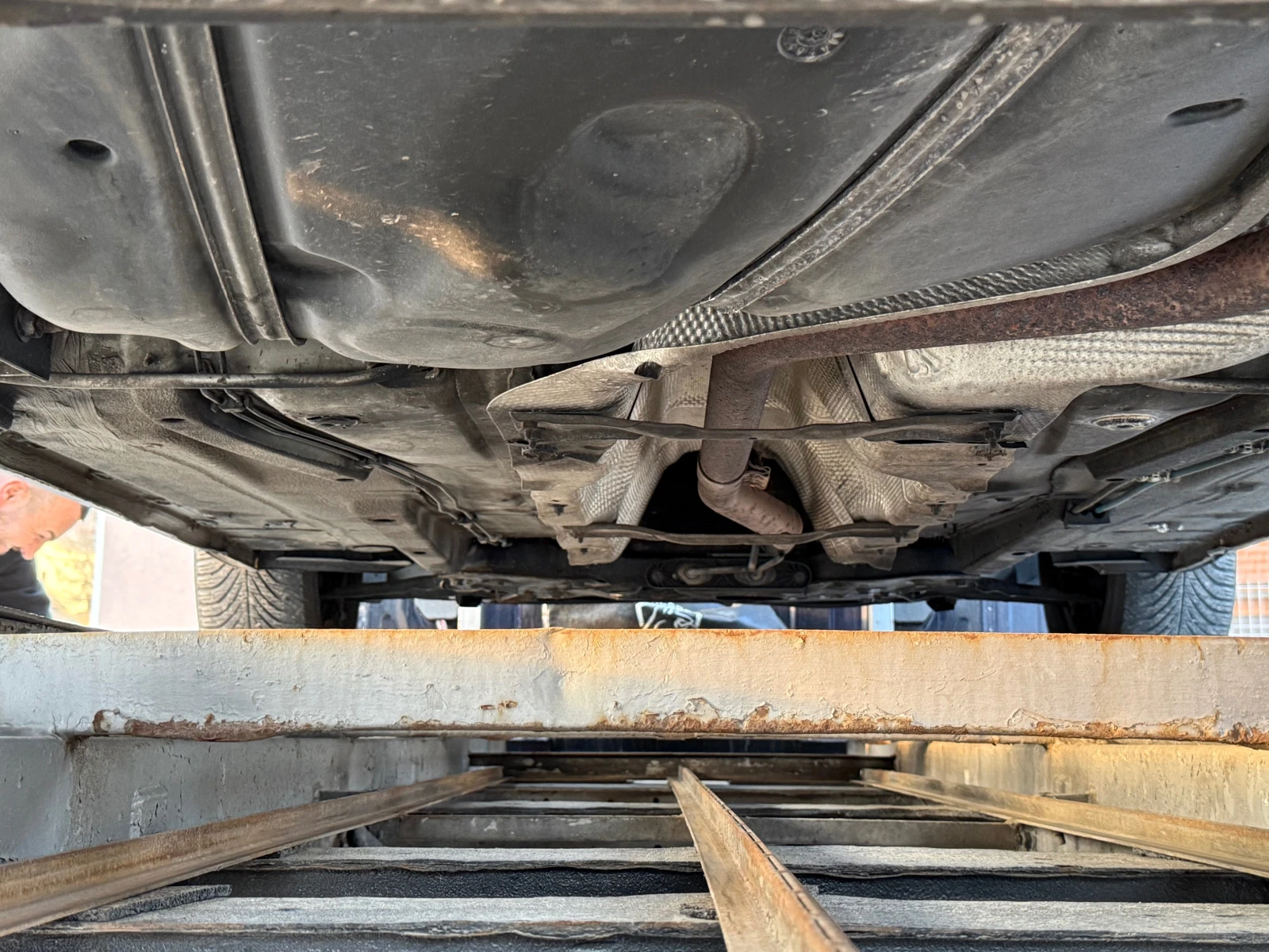 VW Caddy ПЪТНИЧЕСКИ КЛИМА, снимка 12 - Автомобили и джипове - 53742585