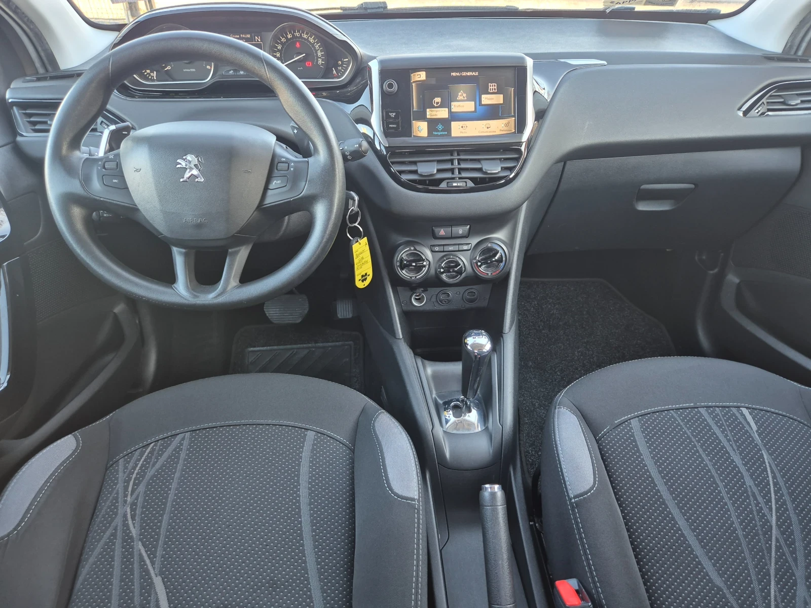 Peugeot 208 1.4HDI AVTOMAT | Mobile.bg � ����������� 11