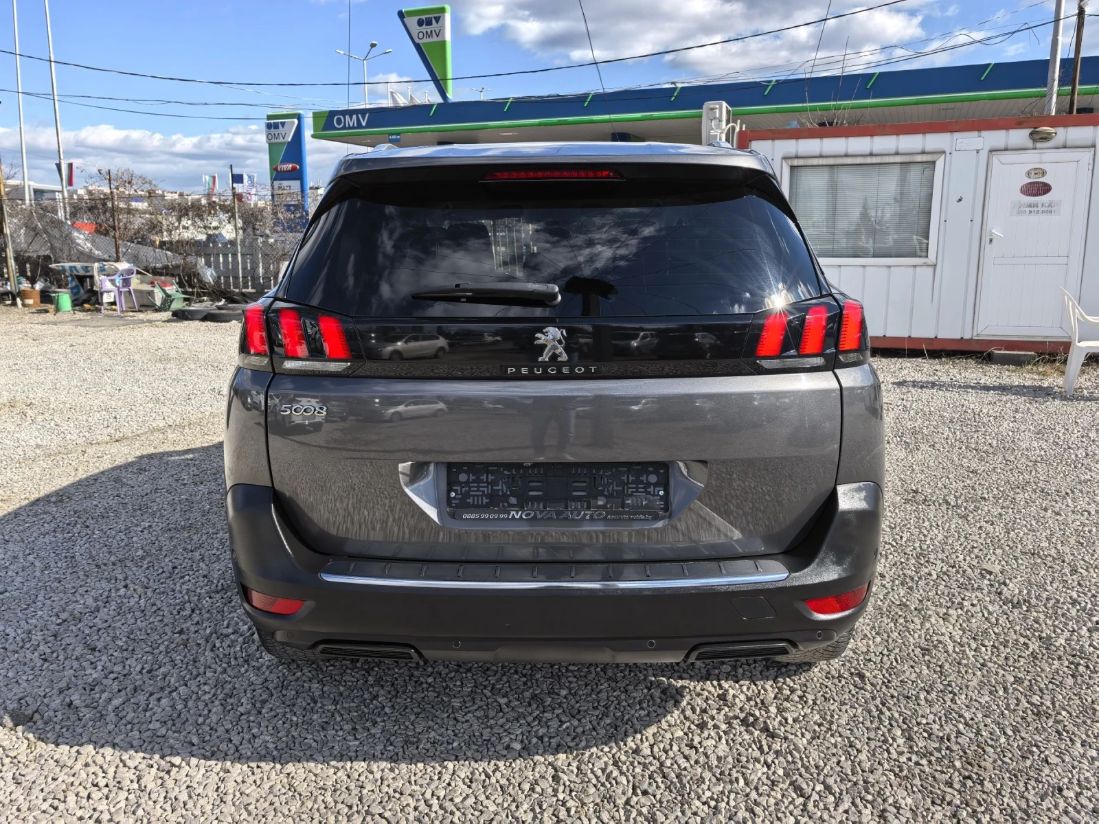 Peugeot 5008 1.6 BlueHDi 120hp 7места 27.01.2018г, снимка 6 - Автомобили и джипове - 53635872