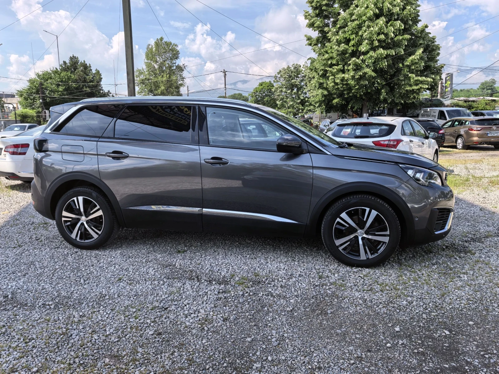 Peugeot 5008 1.6 BlueHDi 120hp 7места 27.01.2018г, снимка 8 - Автомобили и джипове - 53635872