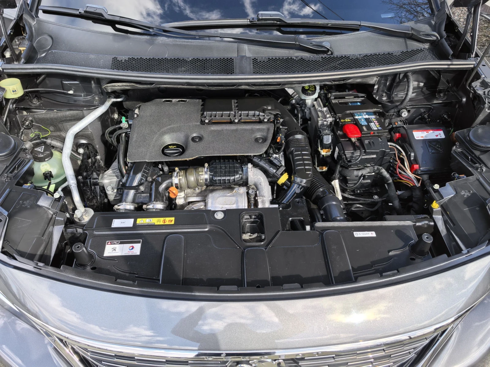 Peugeot 5008 1.6 BlueHDi 120hp 7места 27.01.2018г, снимка 17 - Автомобили и джипове - 53635872