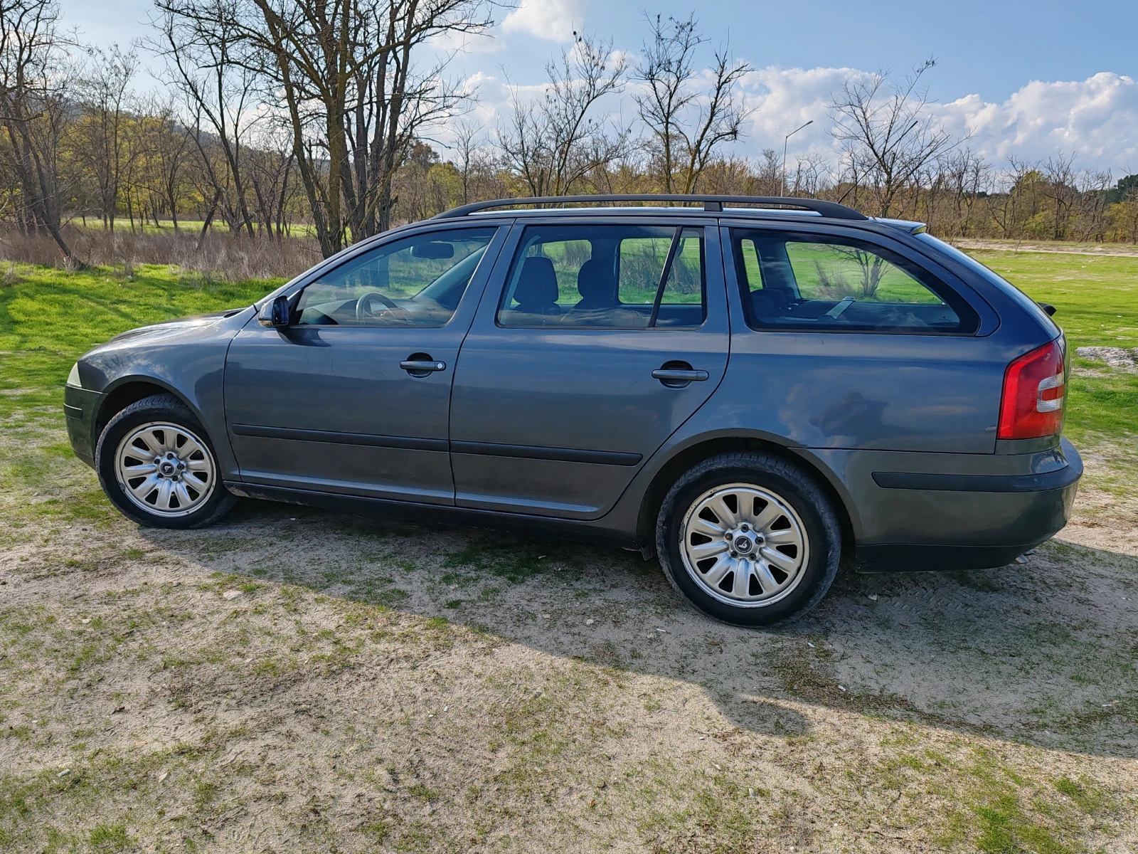 Skoda Octavia II, снимка 12 - Автомобили и джипове - 53846534