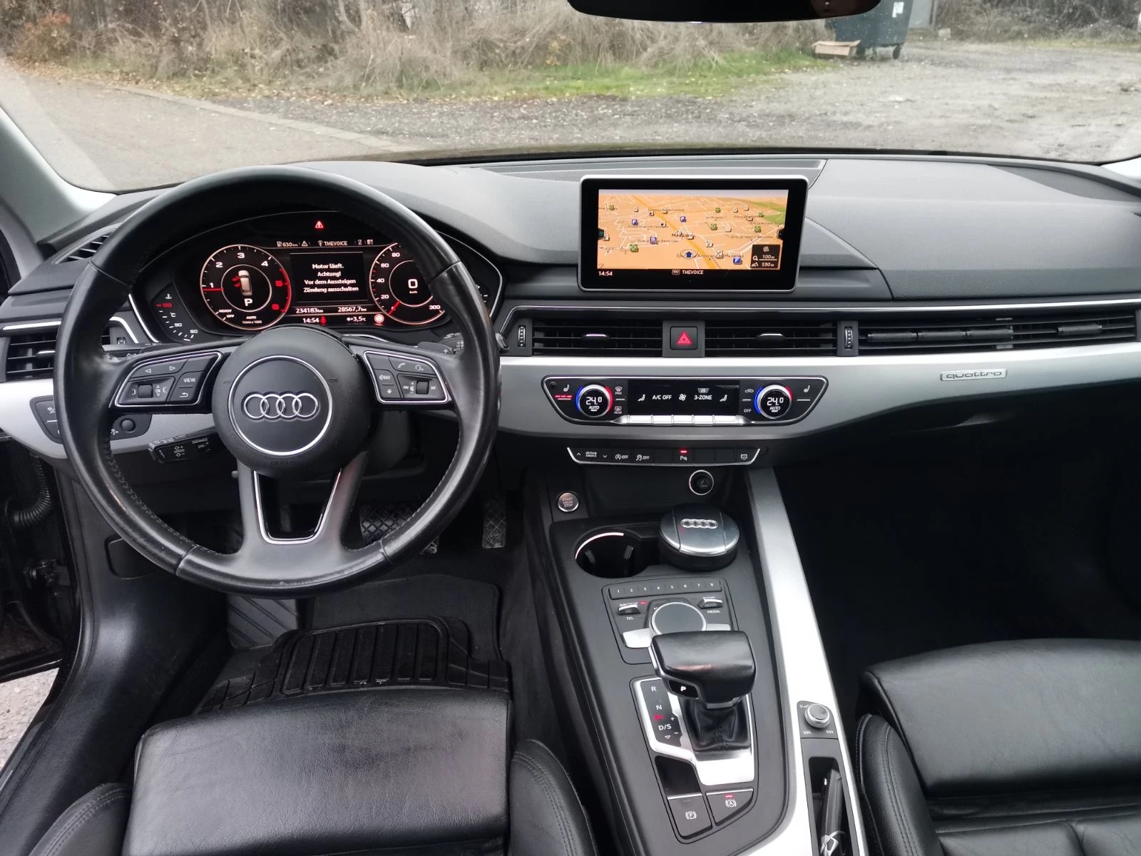 Audi A4 2.0 QUATTRO LED DISTRONIC DIGITAL COCKPIT , снимка 11 - Автомобили и джипове - 53929030
