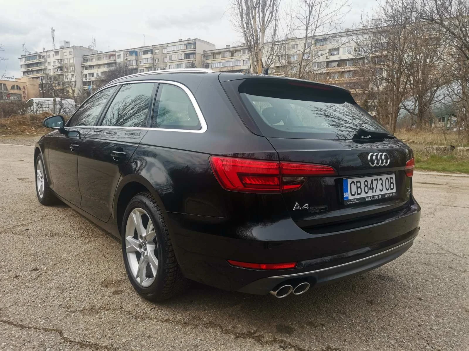 Audi A4 2.0 QUATTRO LED DISTRONIC DIGITAL COCKPIT , снимка 7 - Автомобили и джипове - 53929030