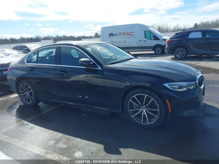 BMW 330 i XDRIVE | ШИБЕДАХ | KEYLESS | ЗАДНА КАМЕРА | , снимка 12 - Автомобили и джипове - 54074095