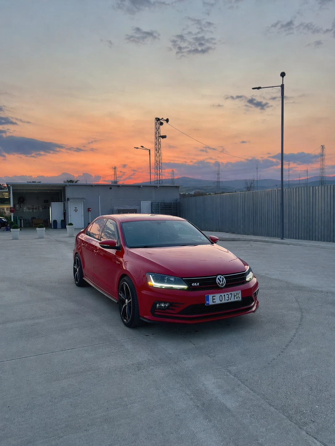 VW Jetta GLI 2.0TSI DSG* Шибедах* Камера* Обслужена* РеалКм