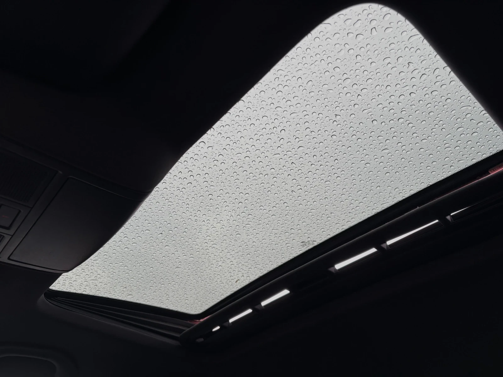 VW Jetta GLI 2.0 TSI DSG* Шибедах* Камера* Обслужена* ПаркП, снимка 11 - Автомобили и джипове - 54238764