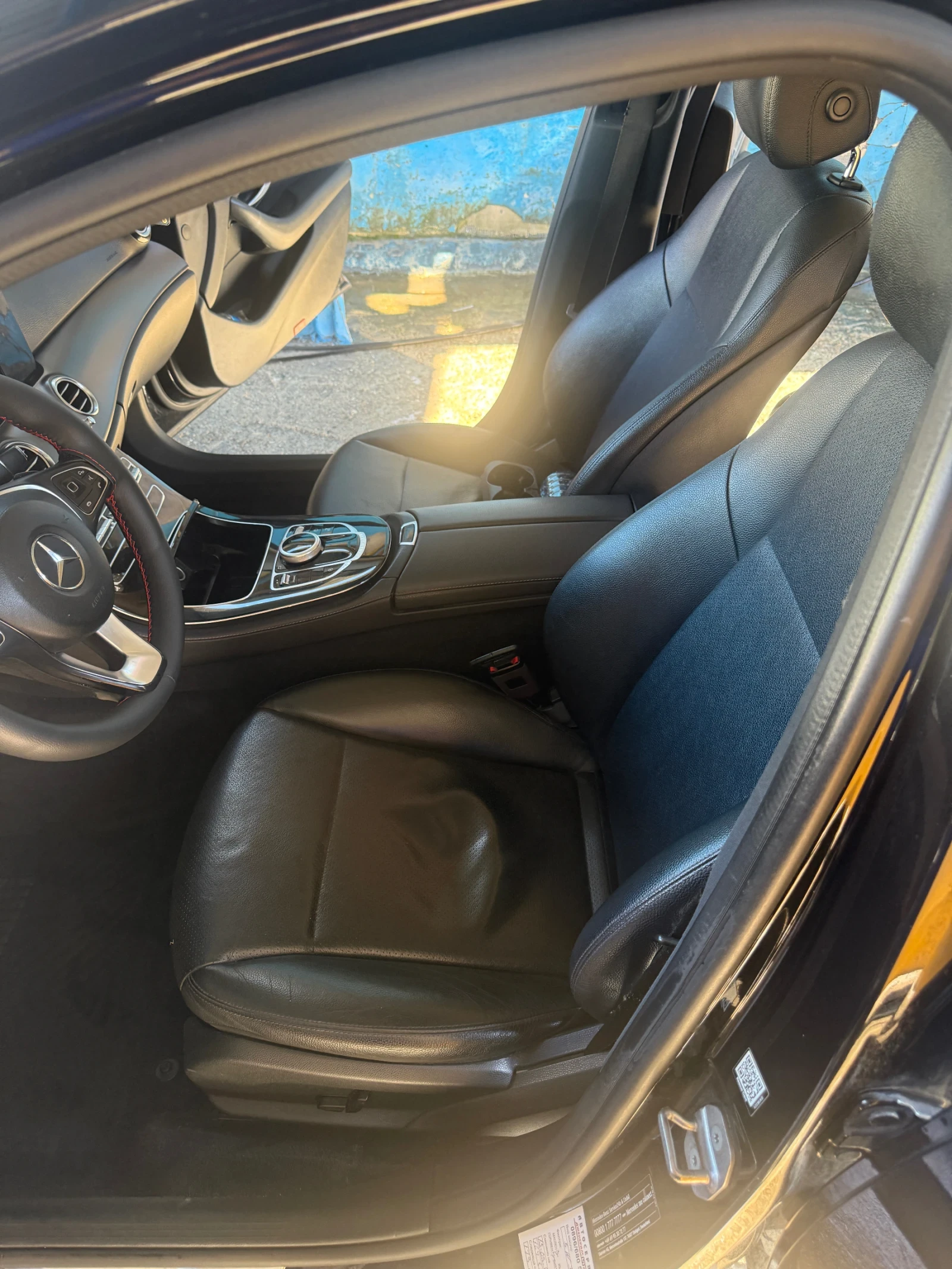 Mercedes-Benz E 200, снимка 5 - Автомобили и джипове - 54590098