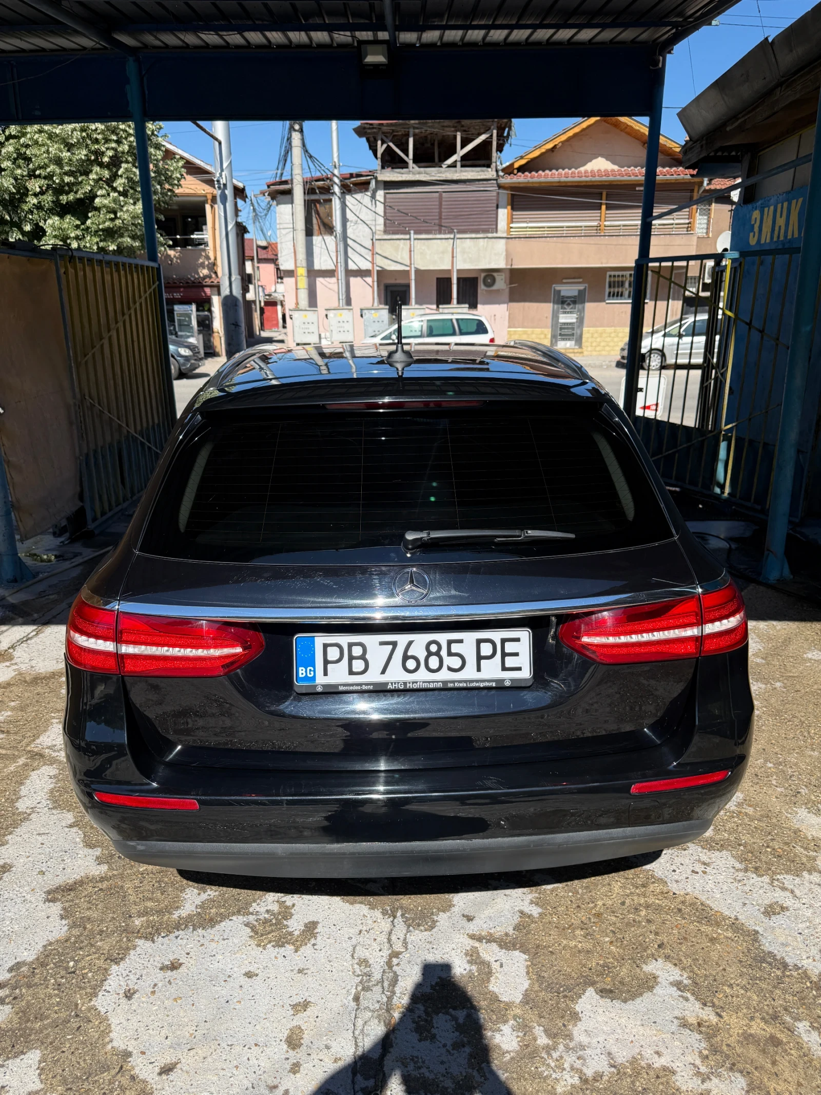 Mercedes-Benz E 200, снимка 3 - Автомобили и джипове - 54590098