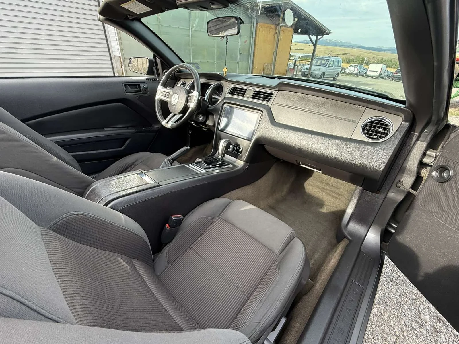 Ford Mustang 3.7 бензин 310 кс !! 130 000 км , снимка 14 - Автомобили и джипове - 54743951