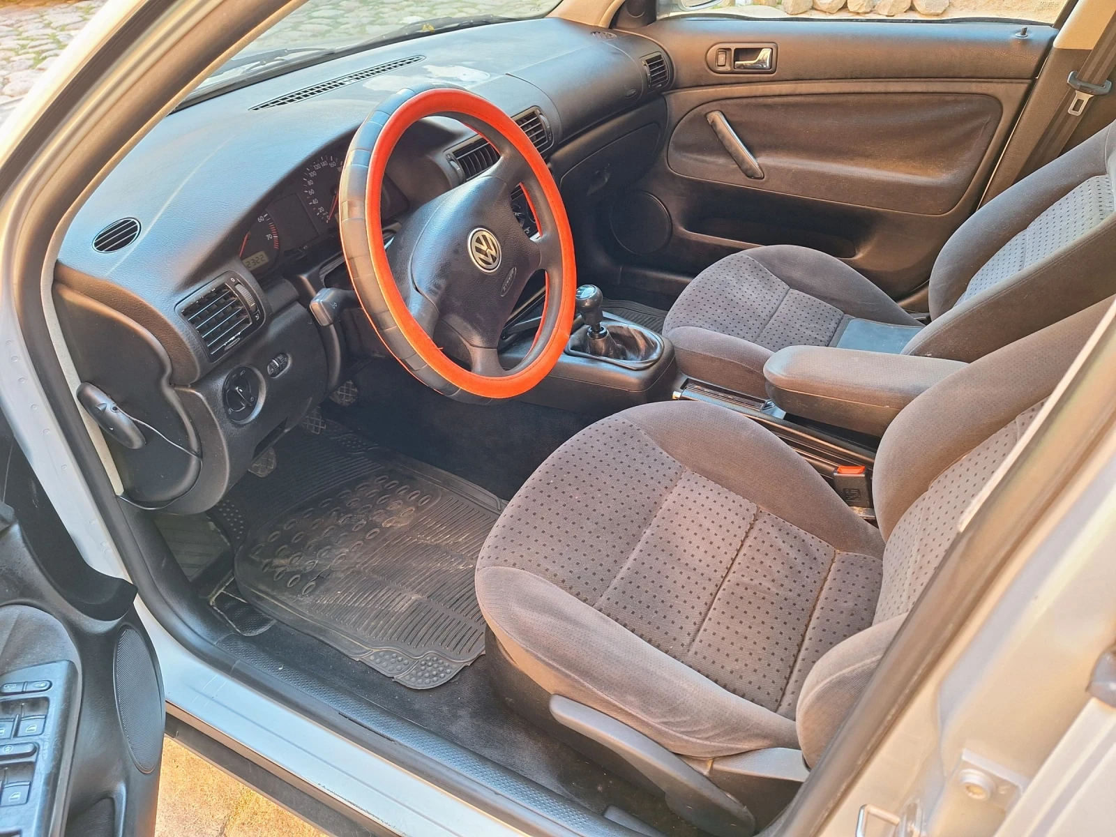 VW Passat 1.6 газ бензин климатик , снимка 14 - Автомобили и джипове - 54855749