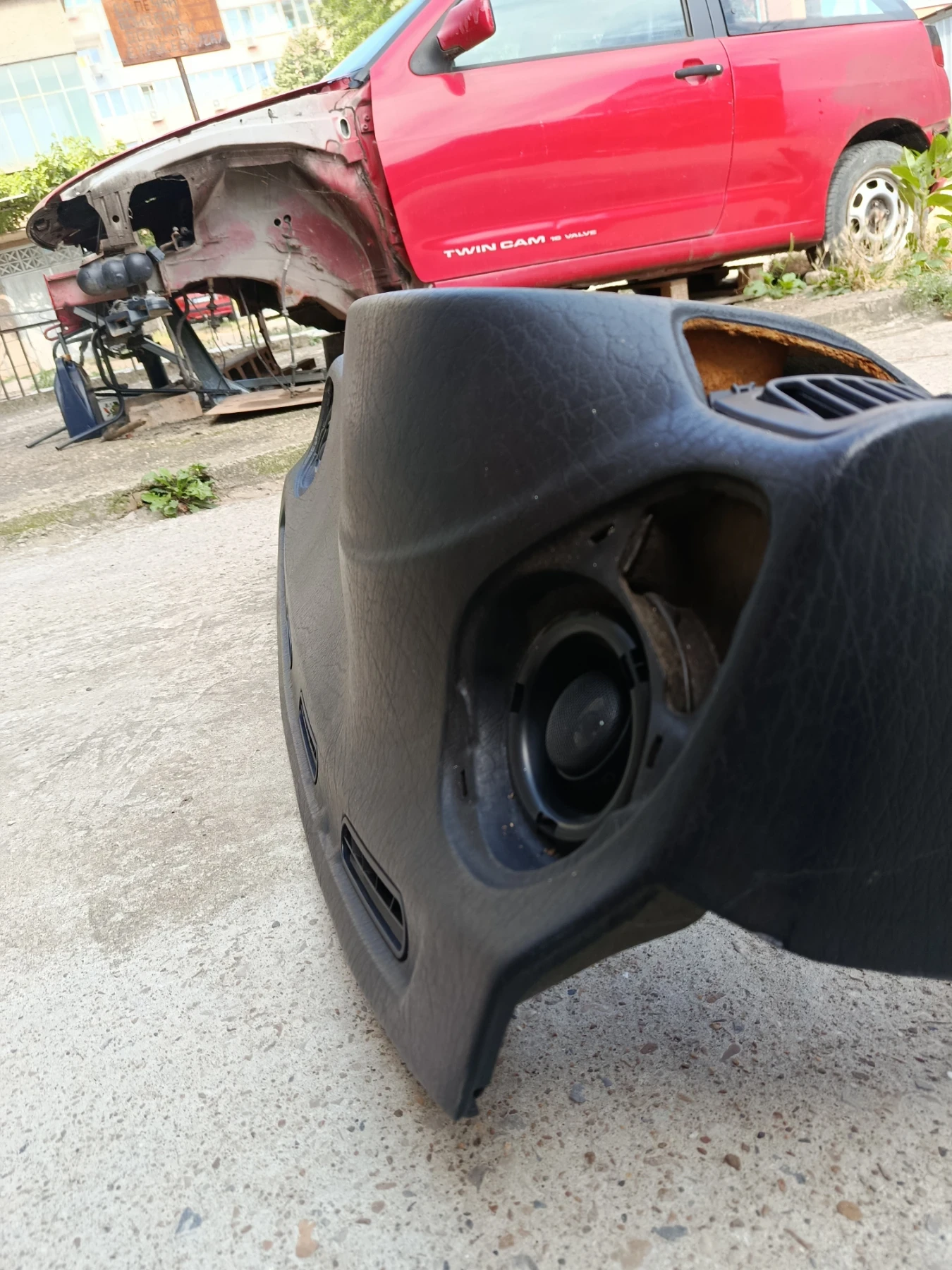 Seat Ibiza 1.8 16V ADL, снимка 5 - Автомобили и джипове - 55247624