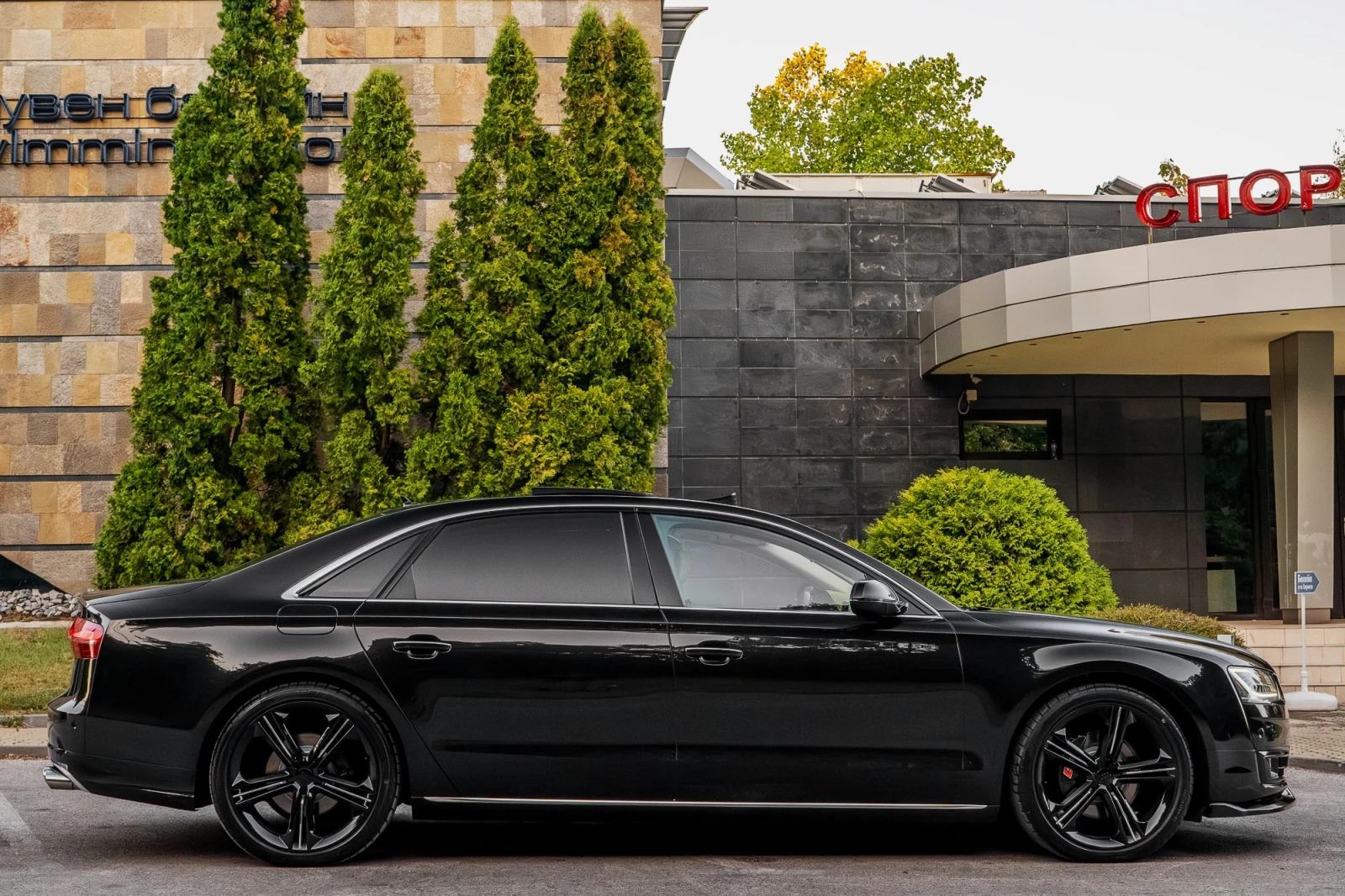 Audi A8 3.0TDI* EXCLUSIVE* BUSINESS CLASS* MASSAGES* 3xTV, снимка 6 - Автомобили и джипове - 56107104