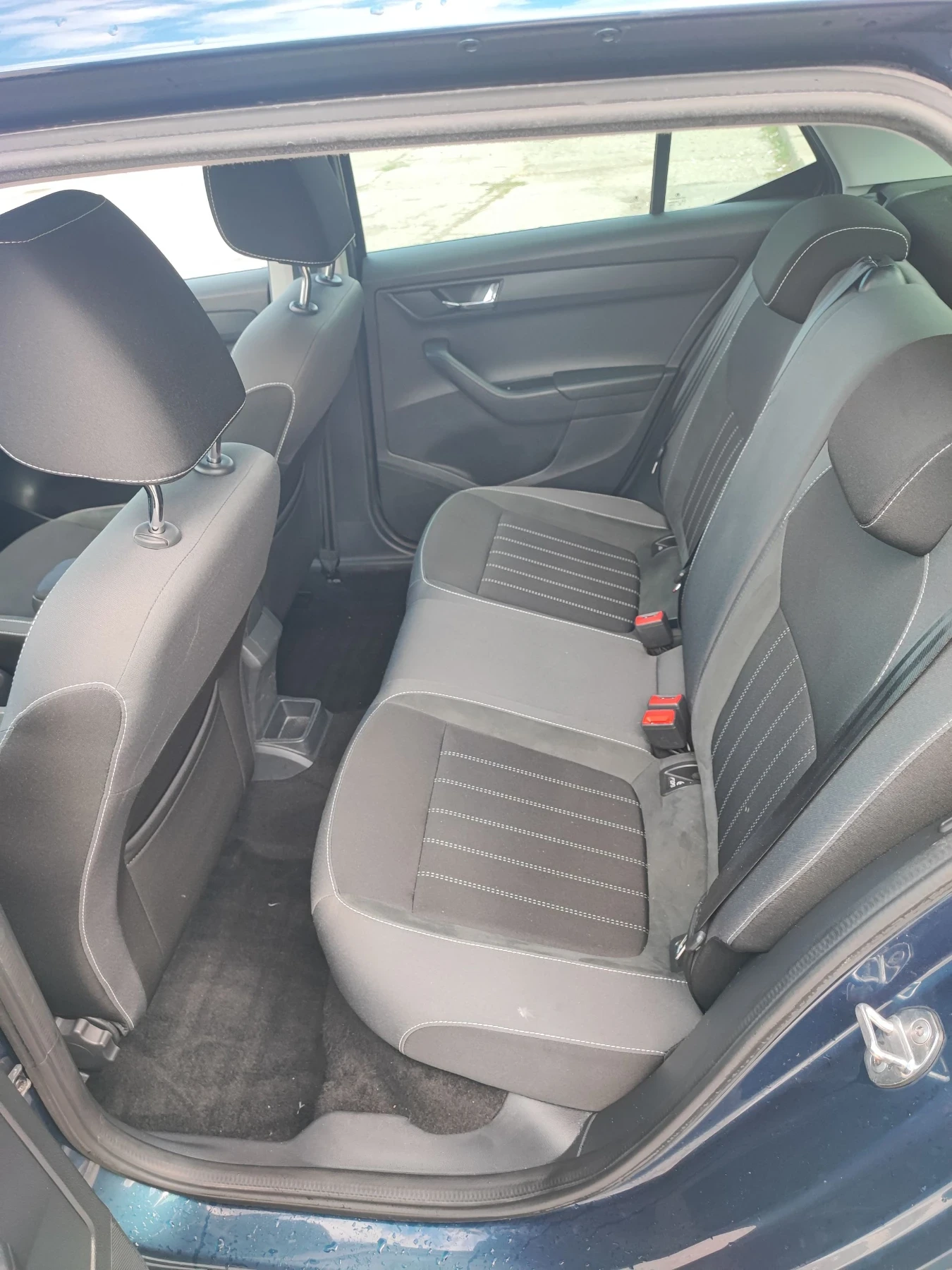 Skoda Fabia, снимка 16 - Автомобили и джипове - 56249007