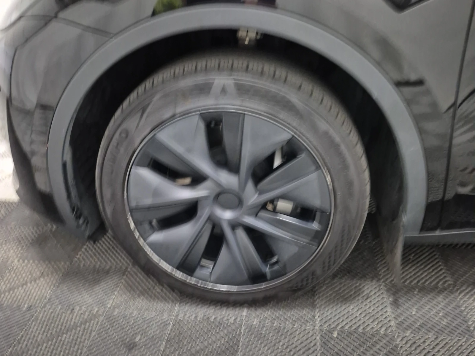 Tesla Model Y LONG RANGE, снимка 7 - Автомобили и джипове - 56716078