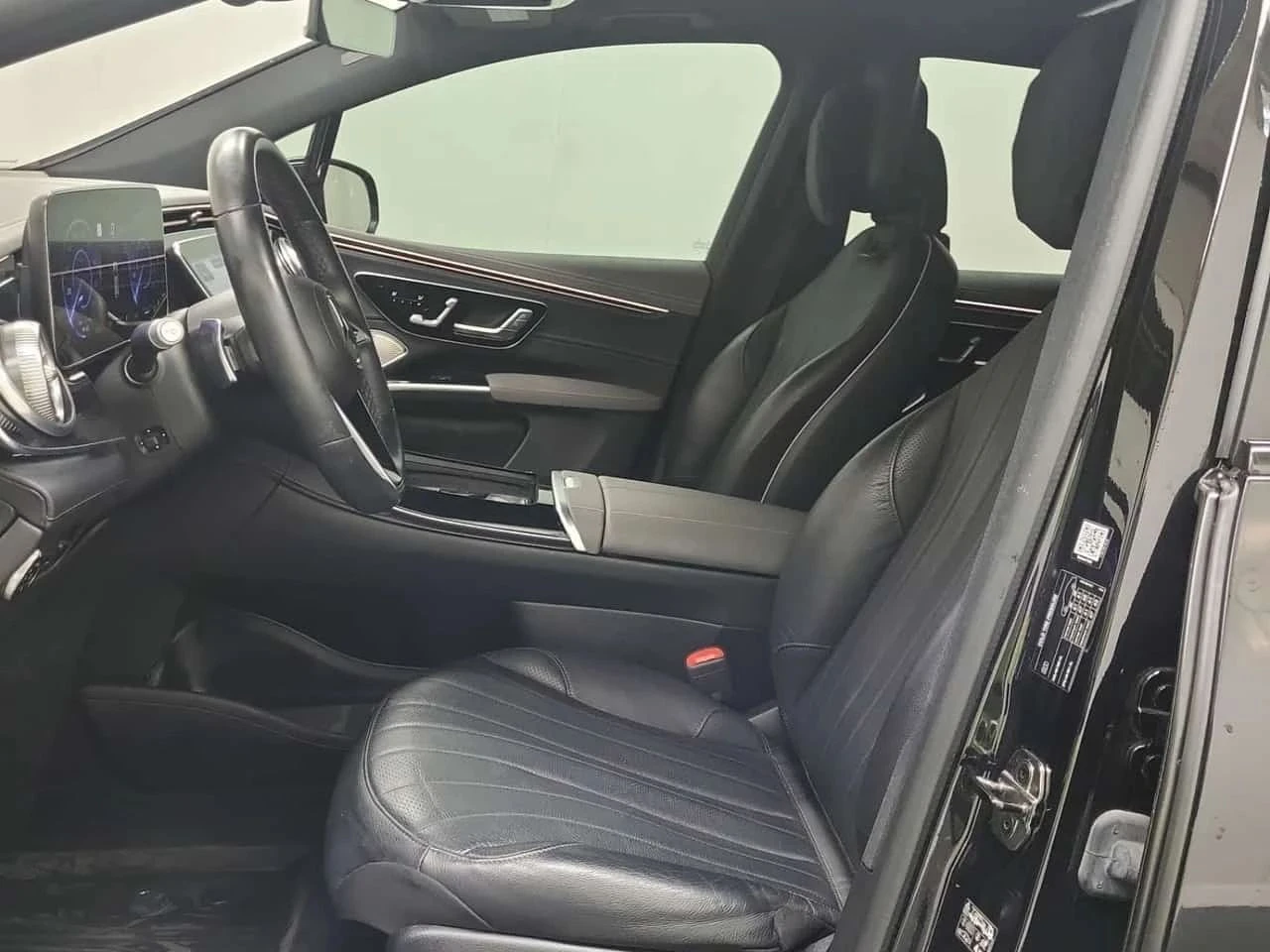 Mercedes-Benz EQS, снимка 3 - Автомобили и джипове - 56730427