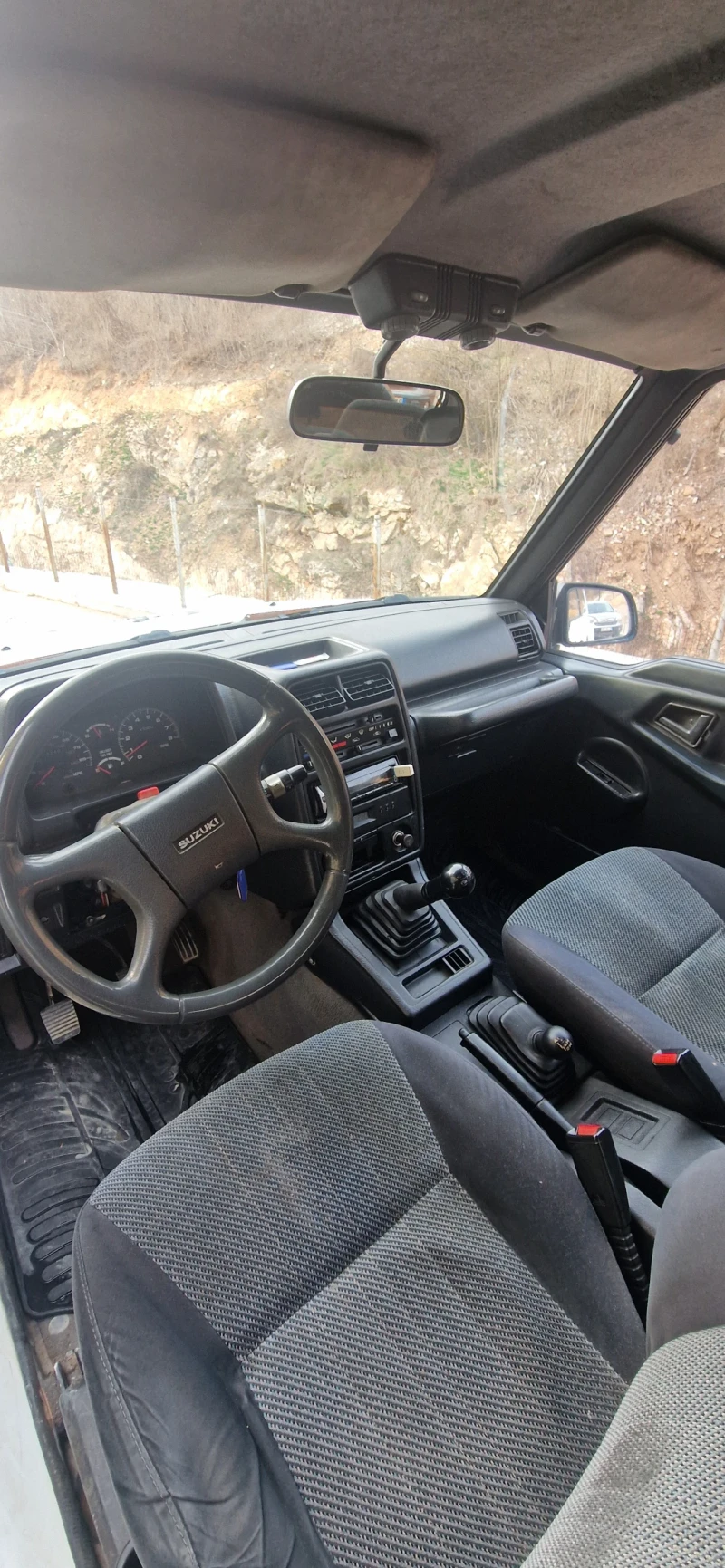 Suzuki Vitara 1.6 8v, снимка 9 - Автомобили и джипове - 49510124