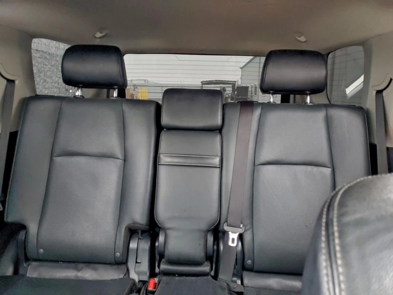 Toyota 4runner NIGHTSHADE/AWD , снимка 10 - Автомобили и джипове - 53077698