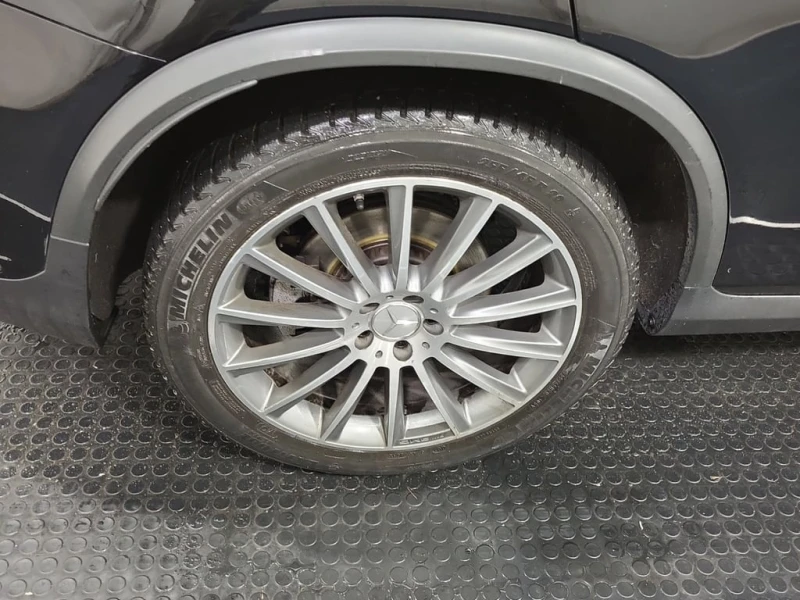 Mercedes-Benz GLC * AMG 43 * CARFAX * БЕЗ ПЪРВОНАЧАЛНА ВНОСКА, снимка 7 - Автомобили и джипове - 53289961