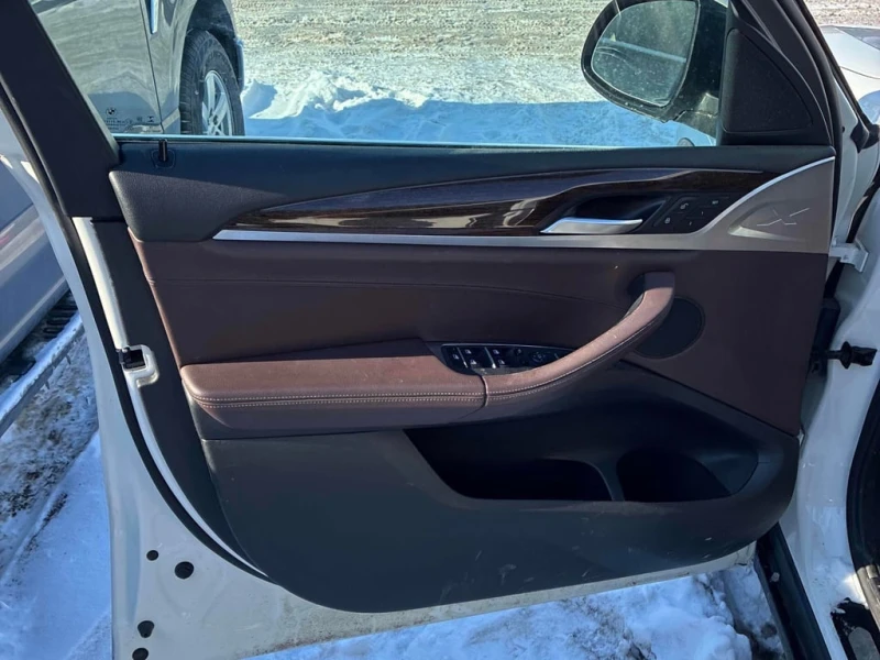 BMW X3 * xDrive30i * ПАМЕТ* ПОДГРЕВ* ПАНОРАМА* КЛИП, снимка 12 - Автомобили и джипове - 53396442