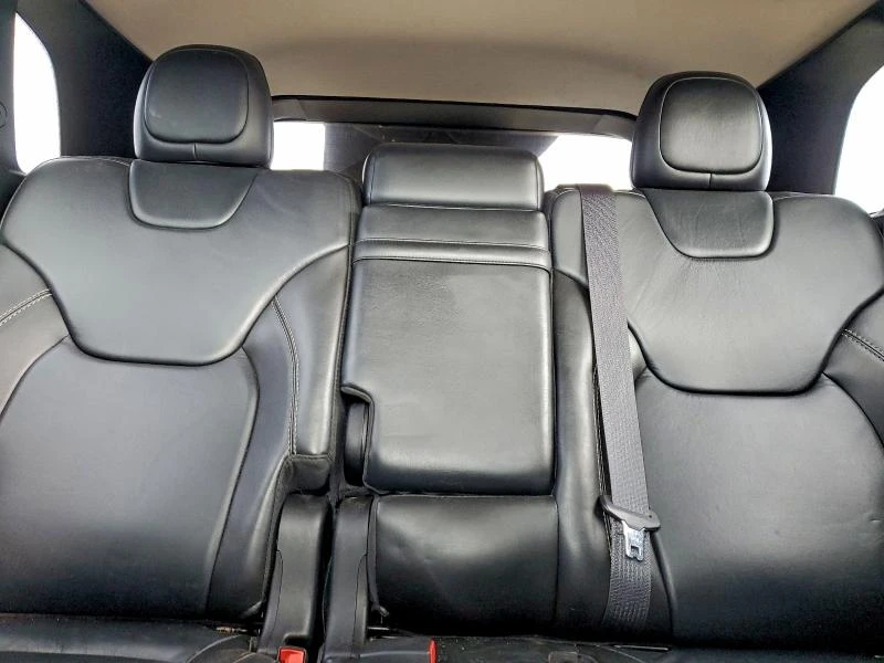 Jeep Cherokee 3.2L 6 4x4 w/Front Whl Drv, снимка 13 - Автомобили и джипове - 52801969