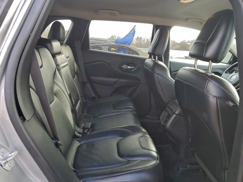 Jeep Cherokee 3.2L 6 4x4 w/Front Whl Drv, снимка 3 - Автомобили и джипове - 52801969