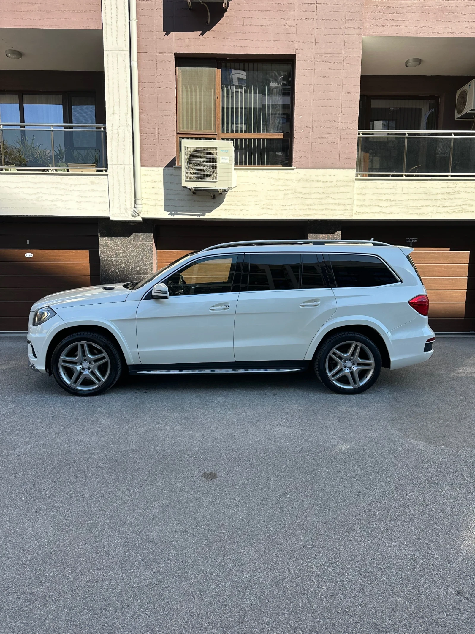 Mercedes-Benz GL 350  - изображение 2