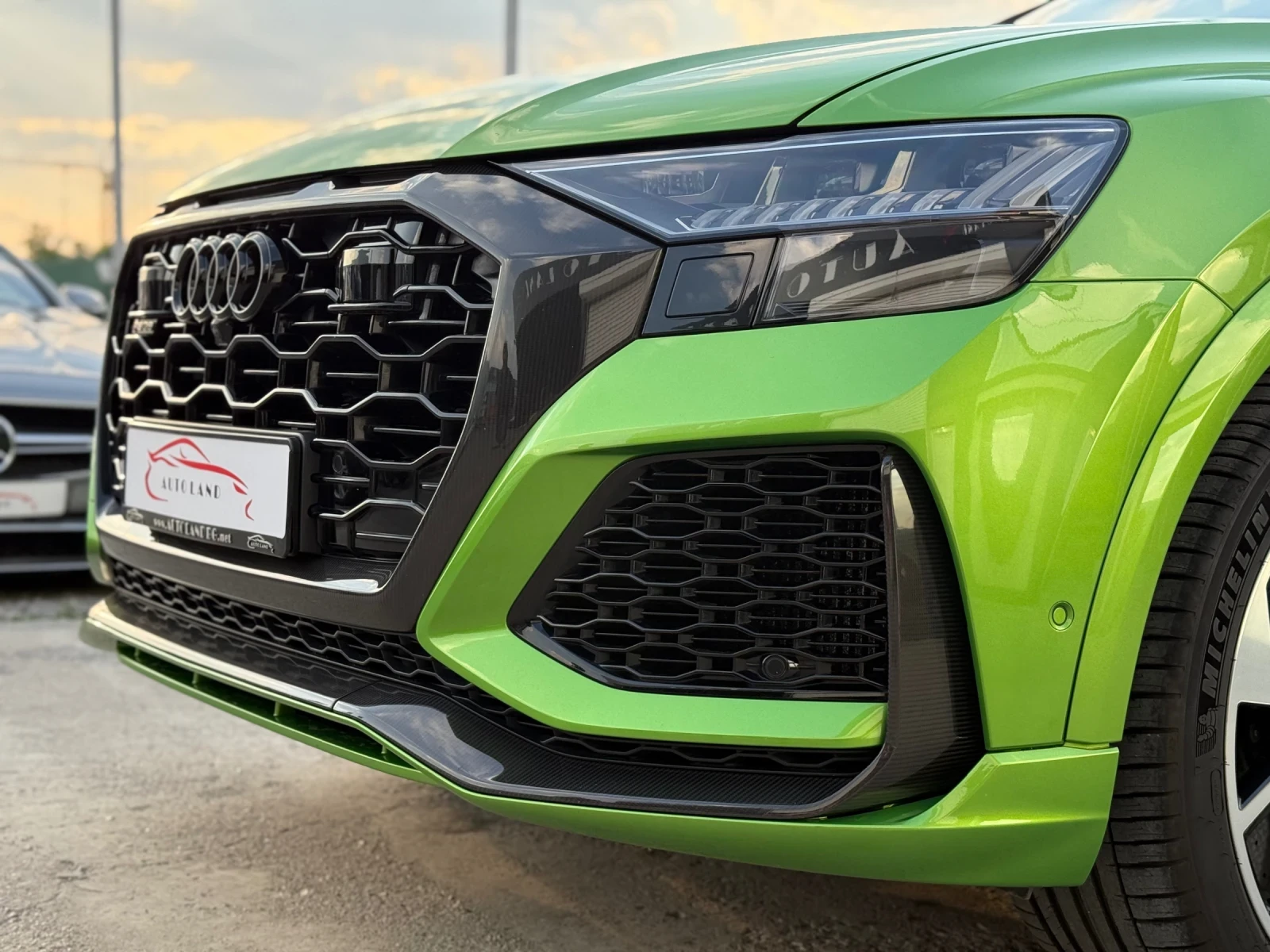 Audi RSQ8 EXCLUSIVE/LED/PANO/NAVI/360CAM/СОБСТВЕН ЛИЗИНГ - изображение 4