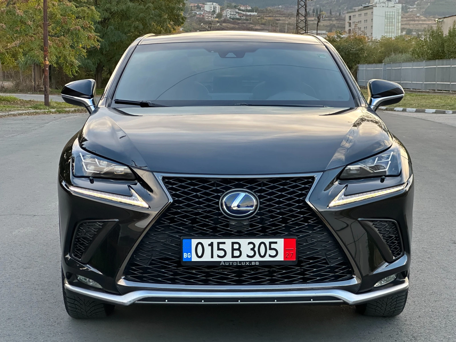 Lexus NX 300h В ГАРАНЦИЯ/ОБСЛУЖЕН 2.5HYBRID 4X4 F-SPORT FACELIFT - изображение 2