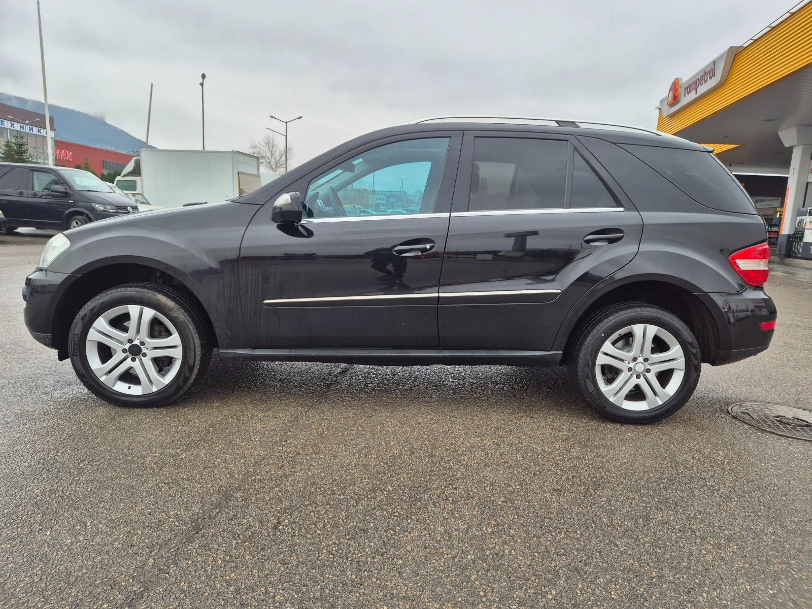 Mercedes-Benz ML 350 3.5CDI 231ks.Facelift Швейцария  - изображение 8